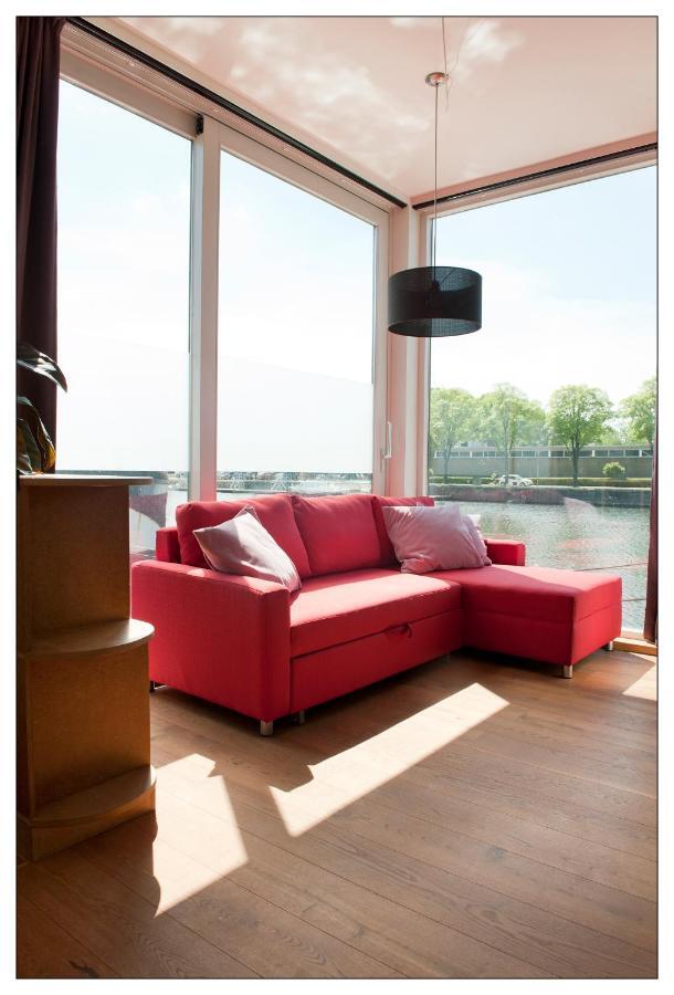 Private Guesthouse Bnb The Waterhouse Houseboat Amsterdam Exterior foto
