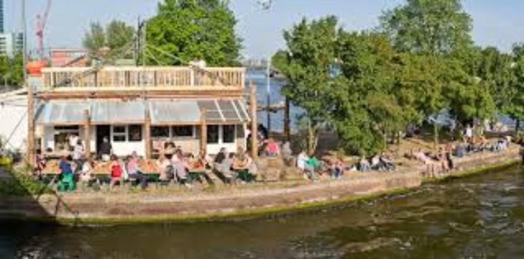 Private Guesthouse Bnb The Waterhouse Houseboat Amsterdam Exterior foto